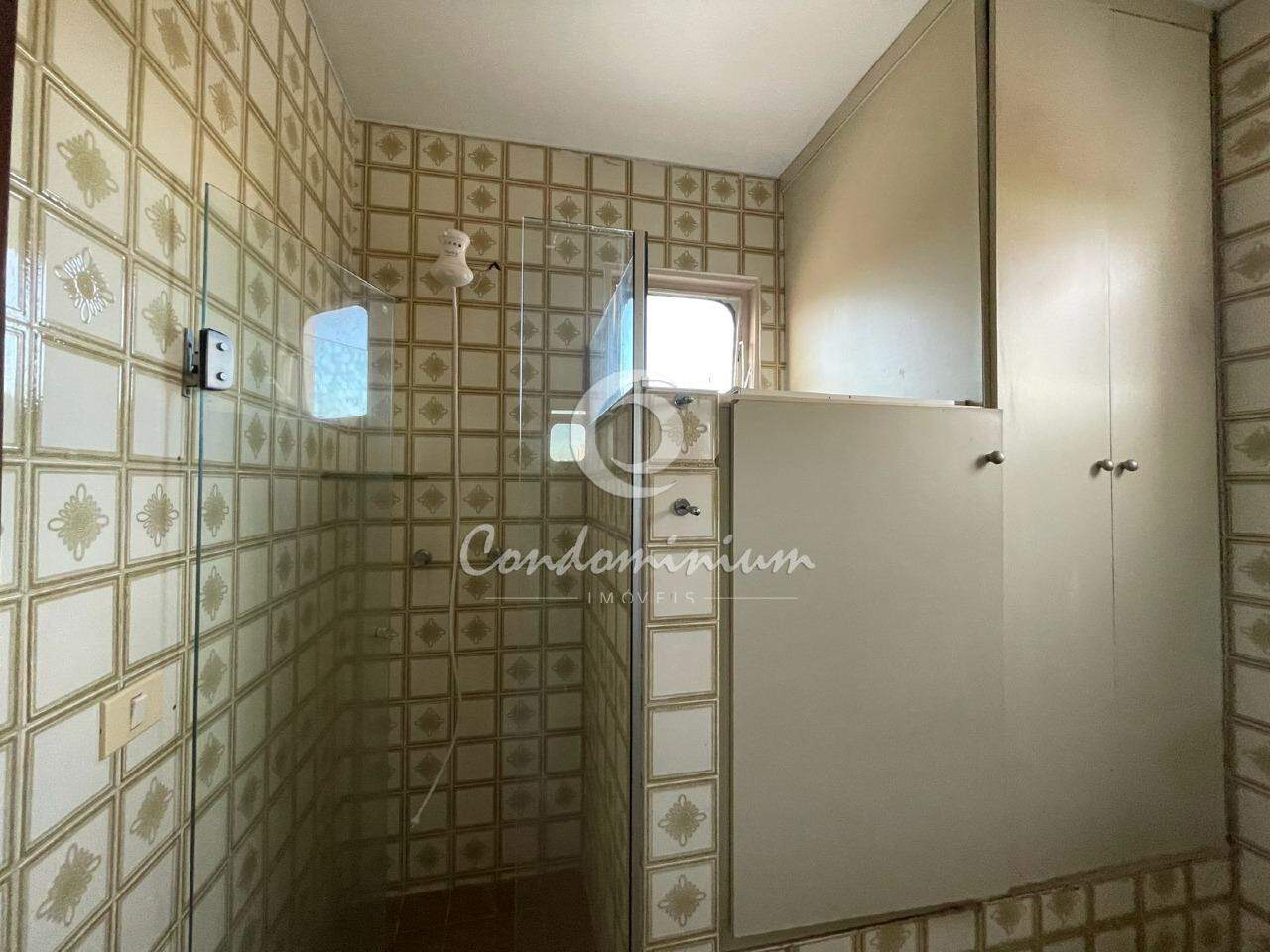 Casa com 3 quartos à venda, 253m² — foto 24 de 26