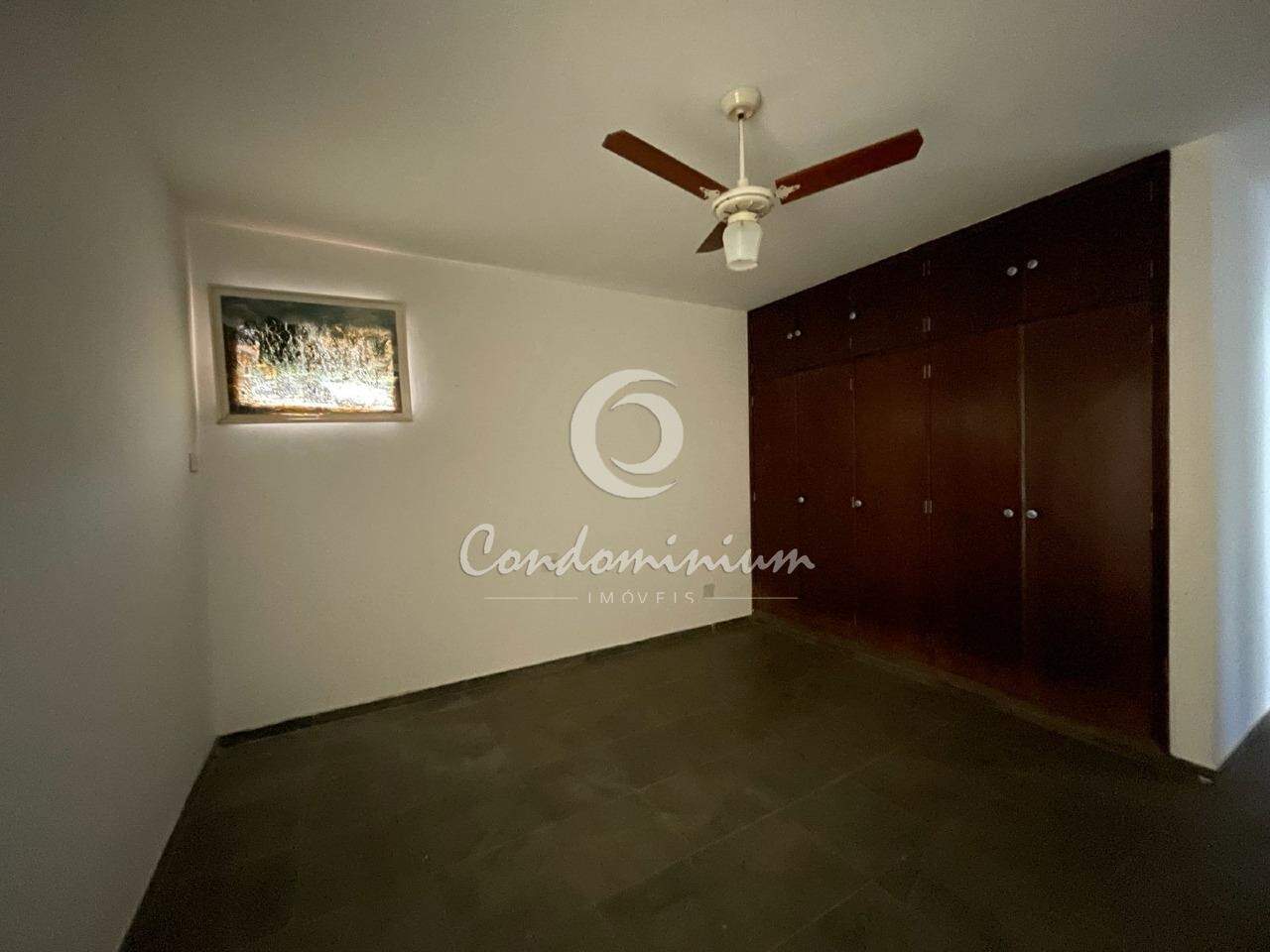 Casa com 3 quartos à venda, 253m² — foto 22 de 26