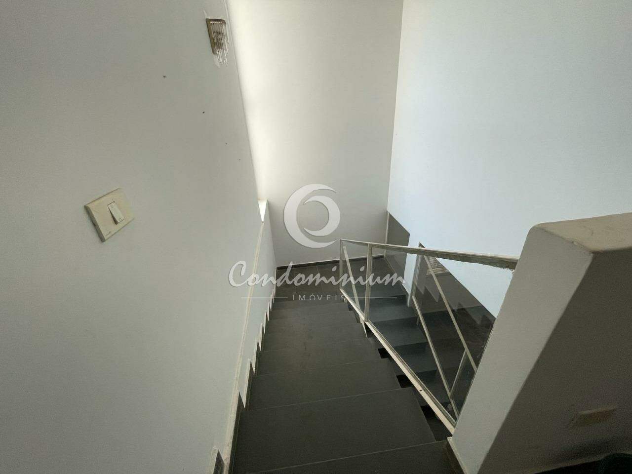 Casa com 3 quartos à venda, 253m² — foto 23 de 26