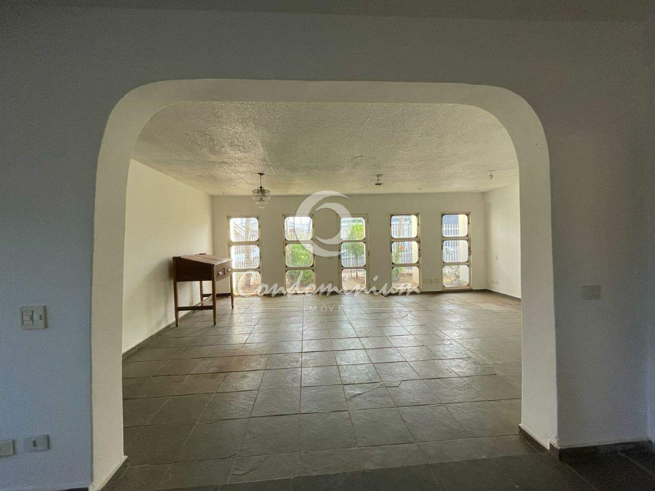 Casa com 3 quartos à venda, 253m² — foto 5 de 26