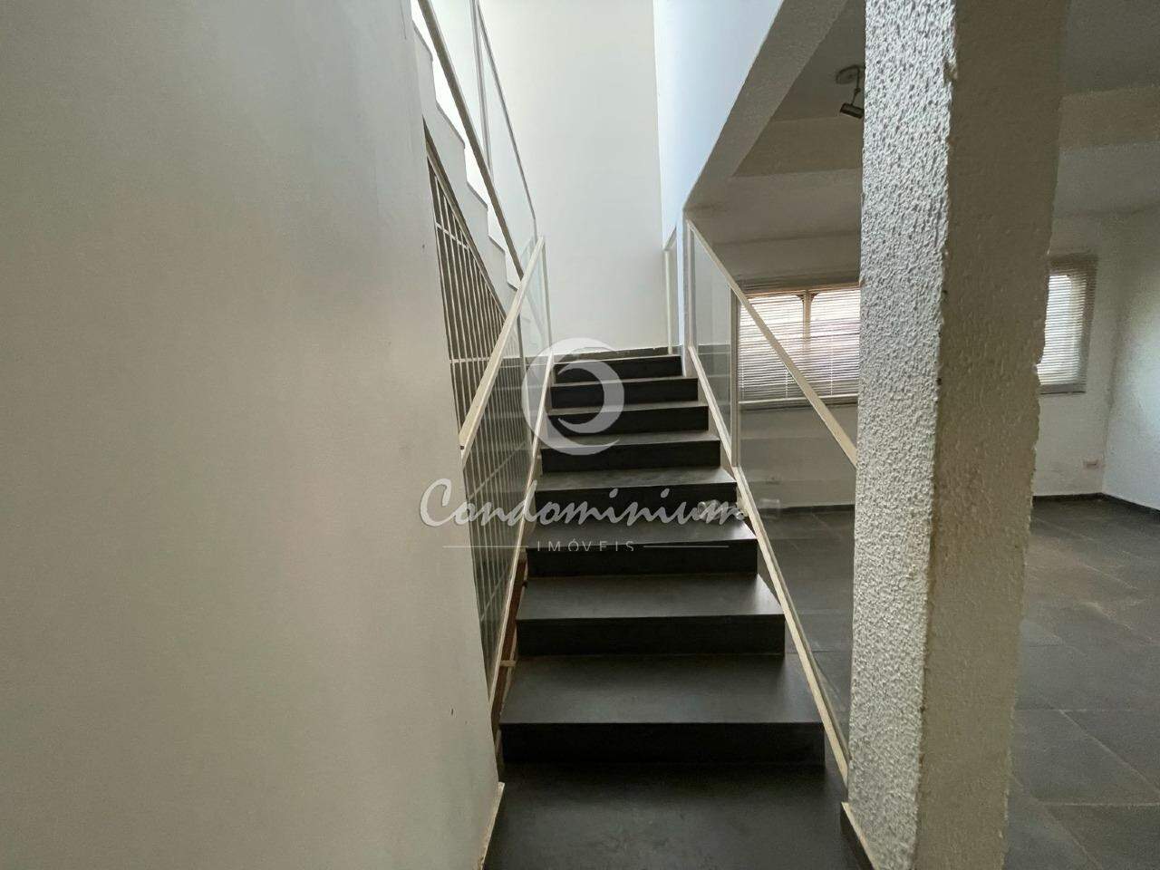 Casa com 3 quartos à venda, 253m² — foto 15 de 26