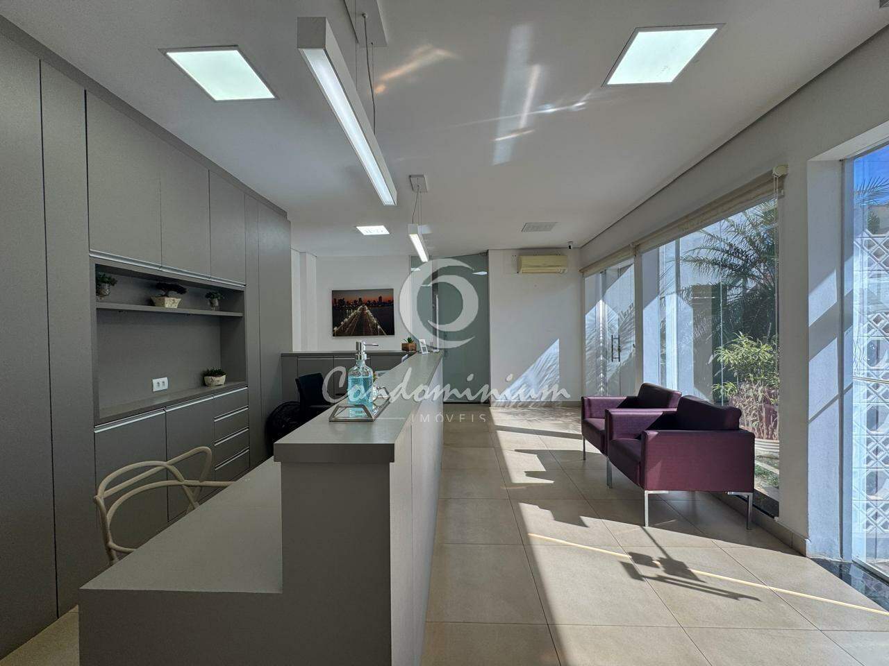 Imóvel Comercial  à venda, 300m² — foto 1 de 21
