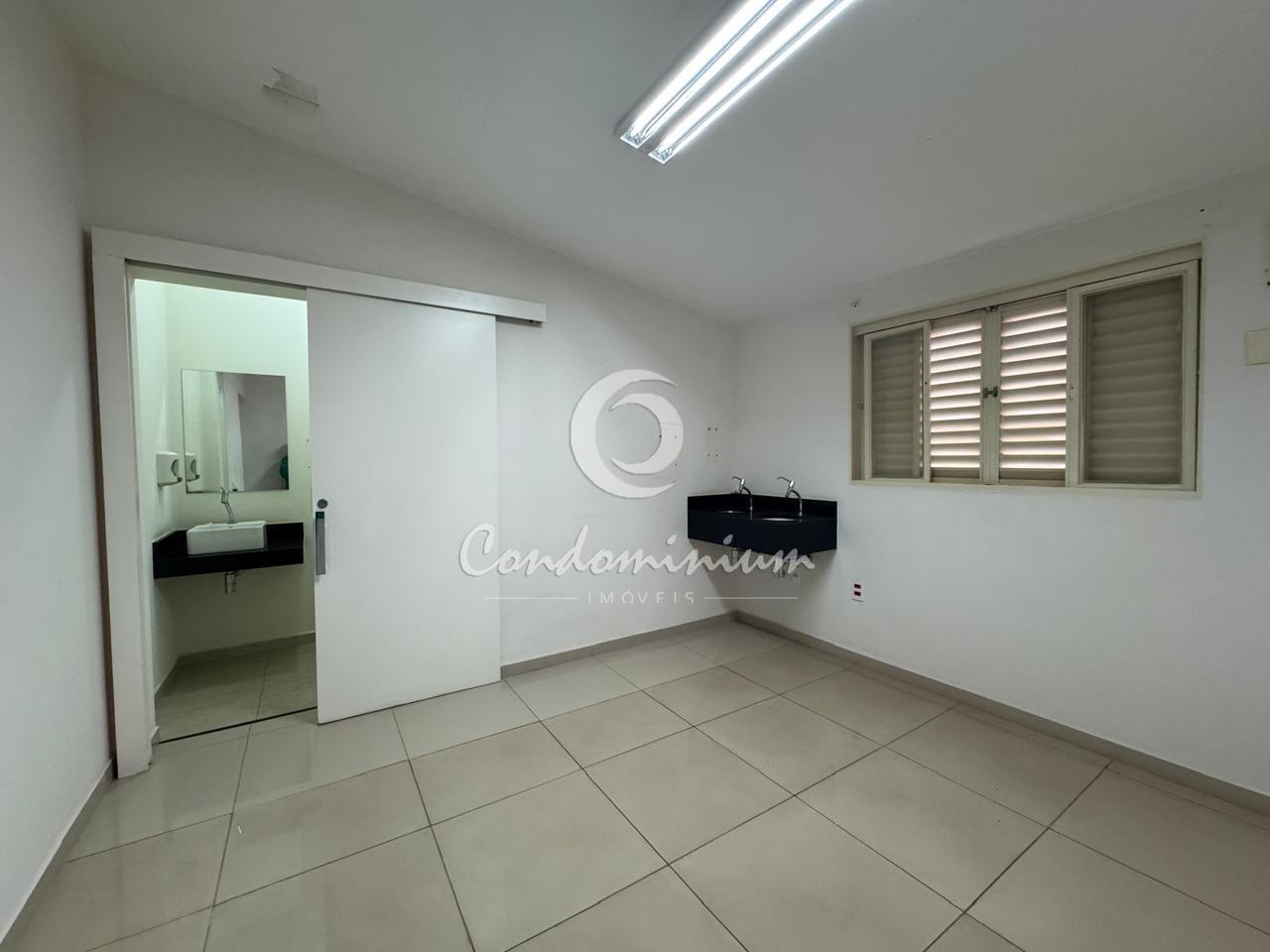 Imóvel Comercial  à venda, 300m² — foto 13 de 21