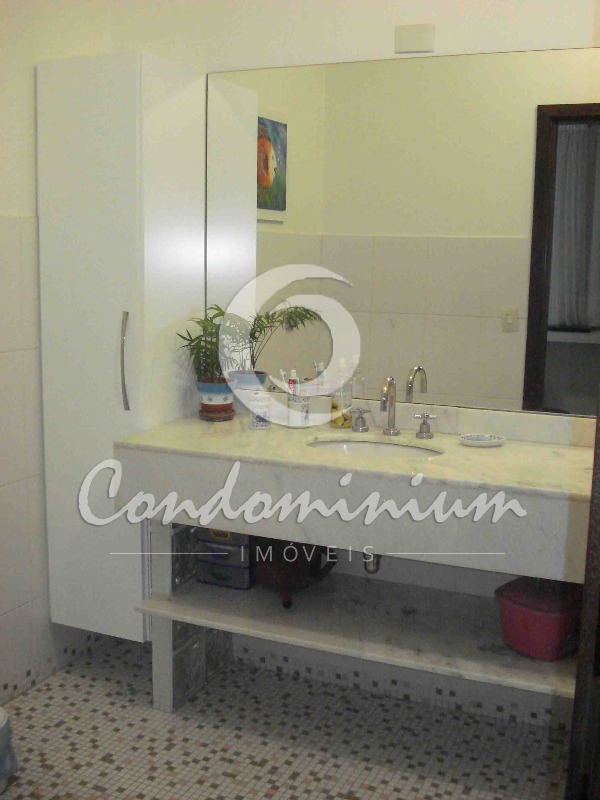 Casa de Condomínio com 5 quartos à venda, 423m² — foto 21 de 56