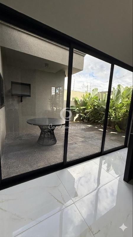 Casa  à venda, 127m² — foto 3 de 25