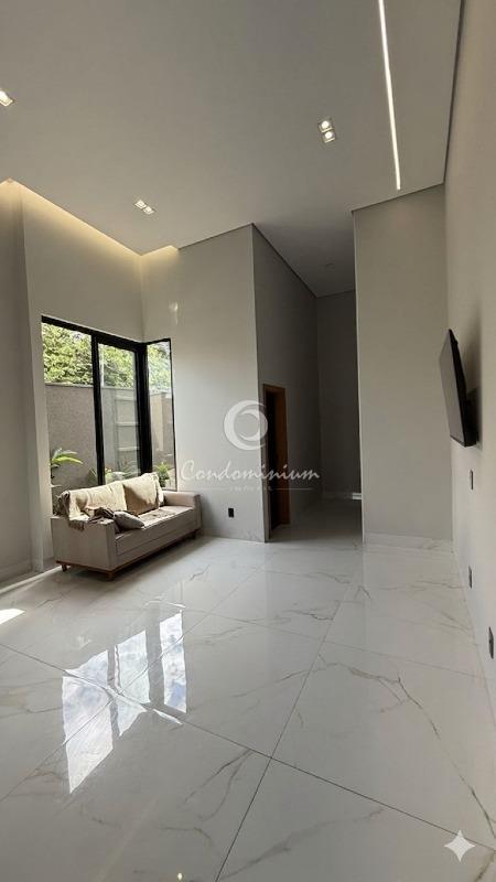 Casa  à venda, 127m² — foto 1 de 25