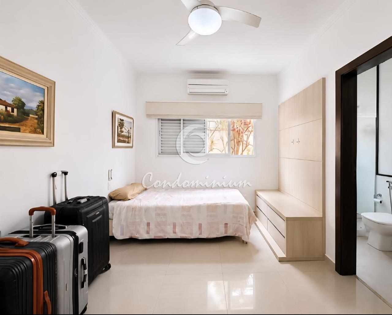 Casa de Condomínio com 3 quartos à venda, 266m² — foto 16 de 27