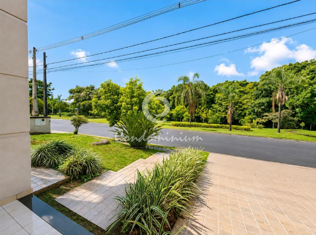 Casa de Condomínio com 3 quartos à venda, 266m² — foto 2 de 27