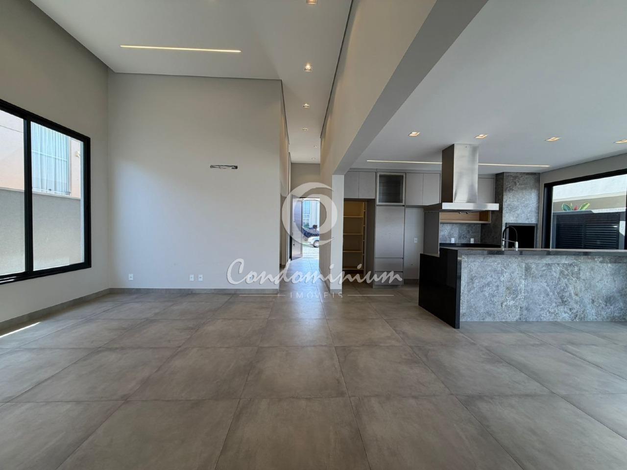 Casa de Condomínio com 3 quartos à venda, 240m² — foto 8 de 37