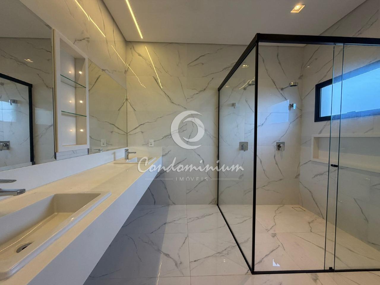 Casa de Condomínio com 3 quartos à venda, 240m² — foto 23 de 37