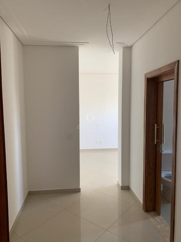 Apartamento com 4 quartos para aluguel, 362m² — foto 26 de 30