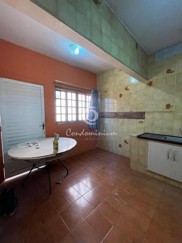Sobrado com 3 quartos para aluguel, 228m² — foto 18 de 21