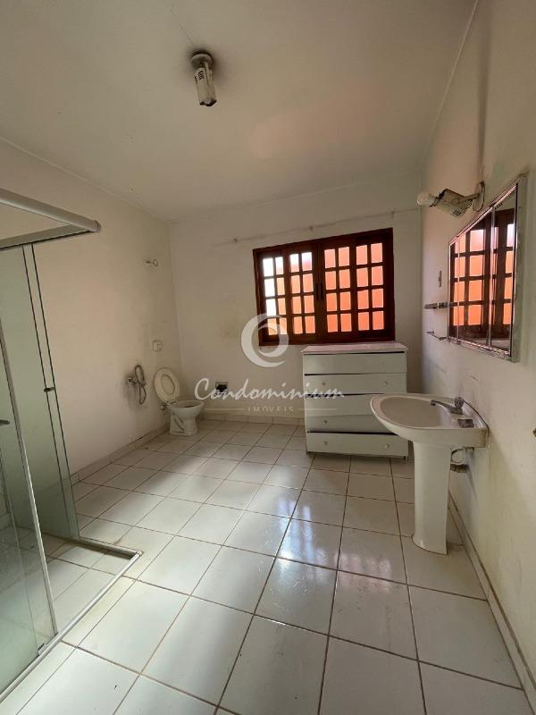 Sobrado com 3 quartos para aluguel, 228m² — foto 14 de 21