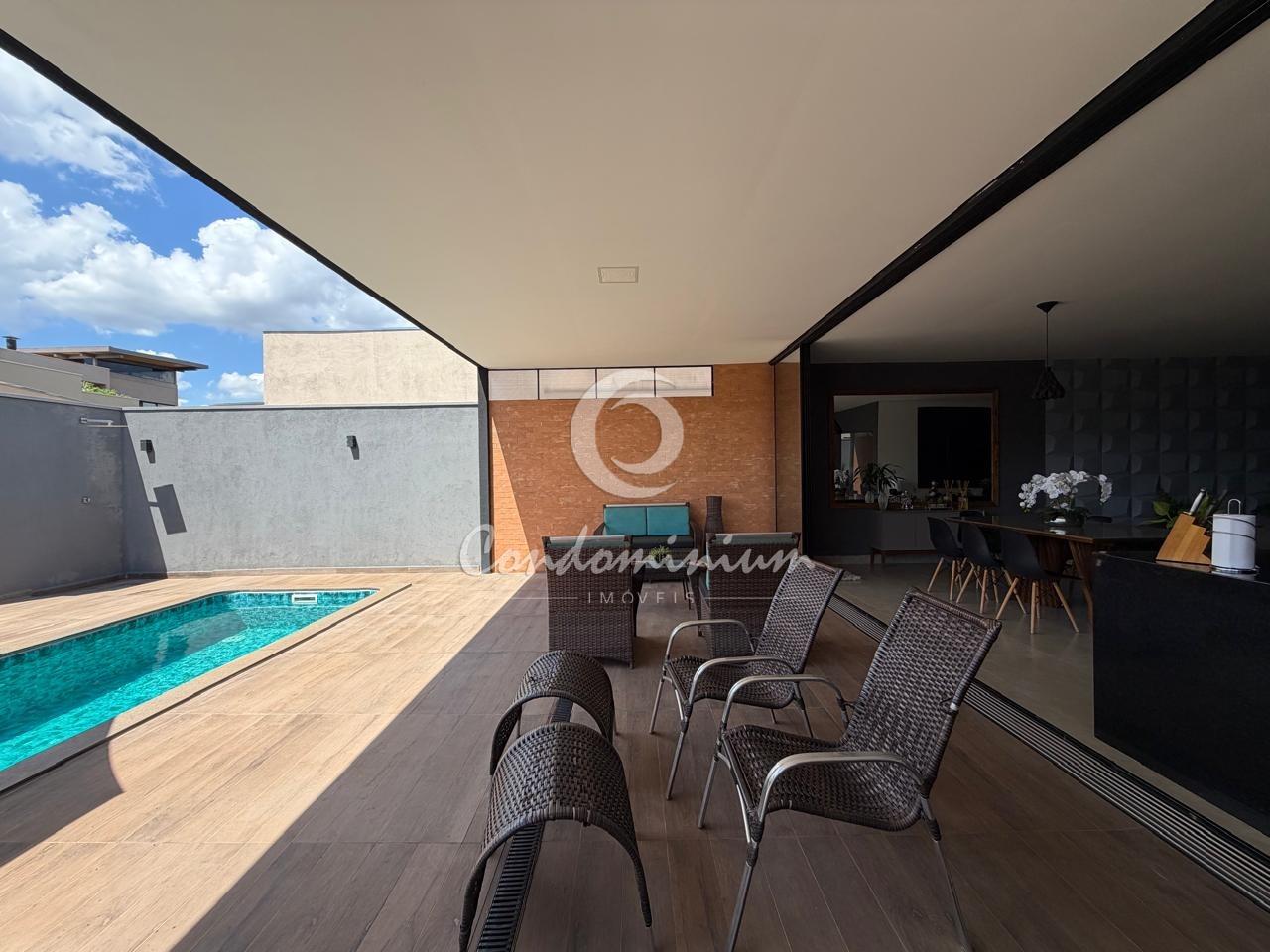 Casa de Condomínio com 4 quartos à venda, 260m² — foto 19 de 45