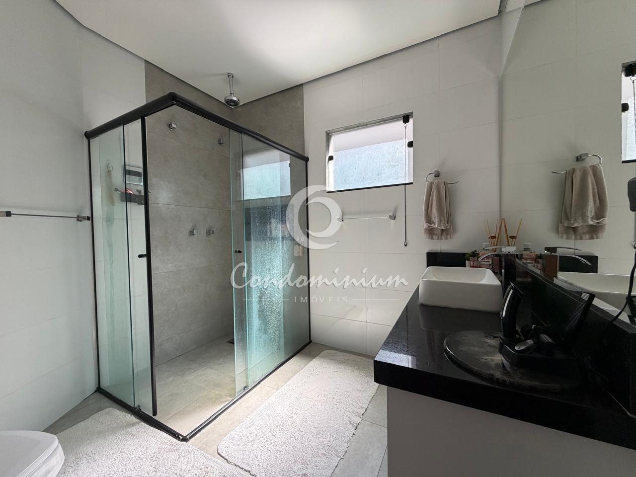 Casa de Condomínio com 4 quartos à venda, 260m² — foto 28 de 45