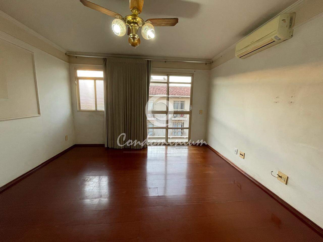 Apartamento com 3 quartos à venda, 76m² — foto 1 de 26