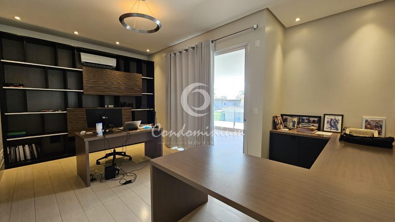 Casa de Condomínio com 3 quartos à venda, 400m² — foto 19 de 29