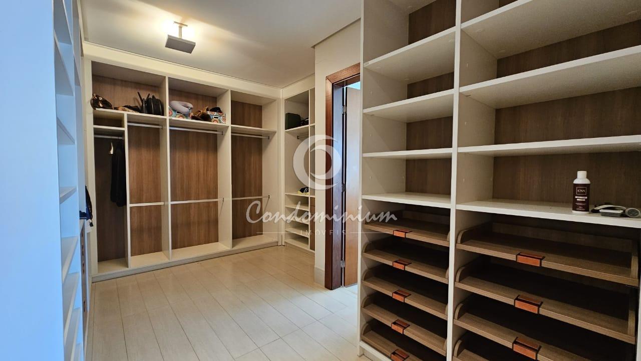 Casa de Condomínio com 3 quartos à venda, 400m² — foto 28 de 29