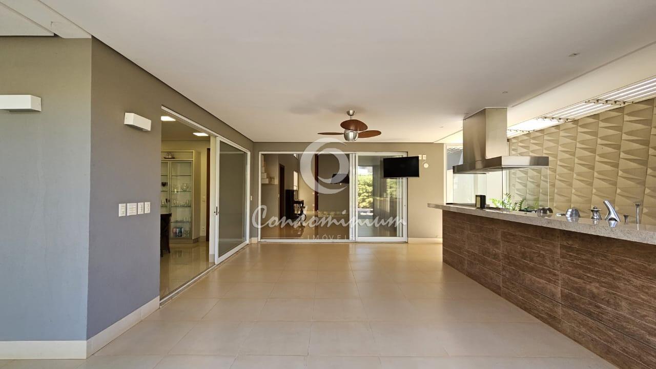 Casa de Condomínio com 3 quartos à venda, 400m² — foto 9 de 29