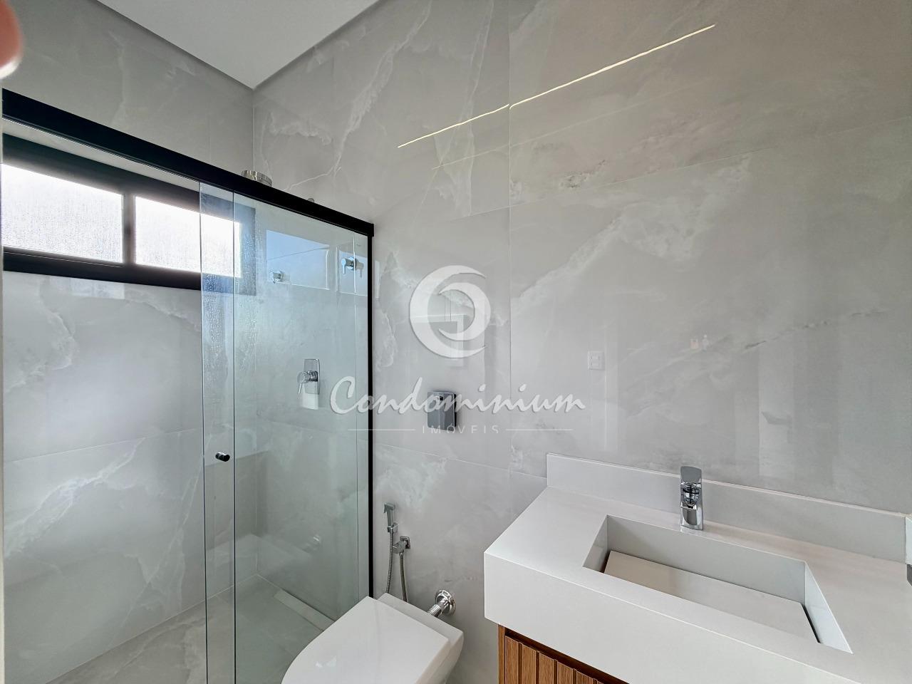 Casa de Condomínio com 3 quartos à venda, 190m² — foto 23 de 26