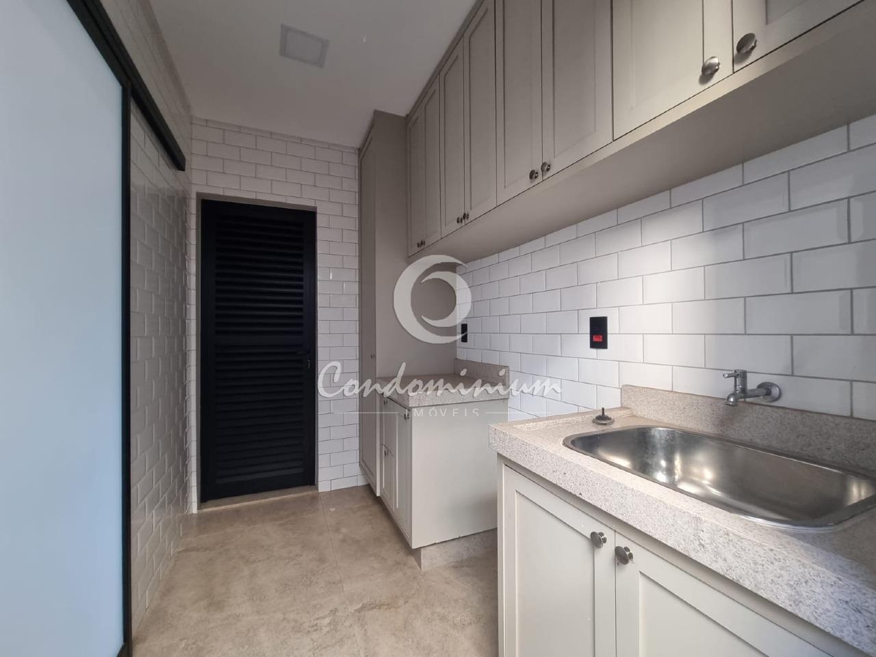 Casa de Condomínio com 4 quartos para aluguel, 316m² — foto 29 de 37