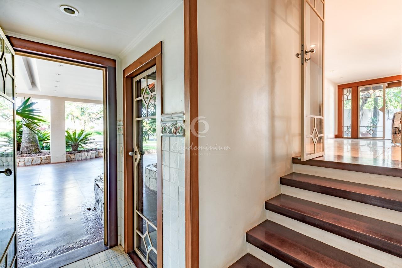 Casa de Condomínio com 3 quartos à venda, 550m² — foto 8 de 33