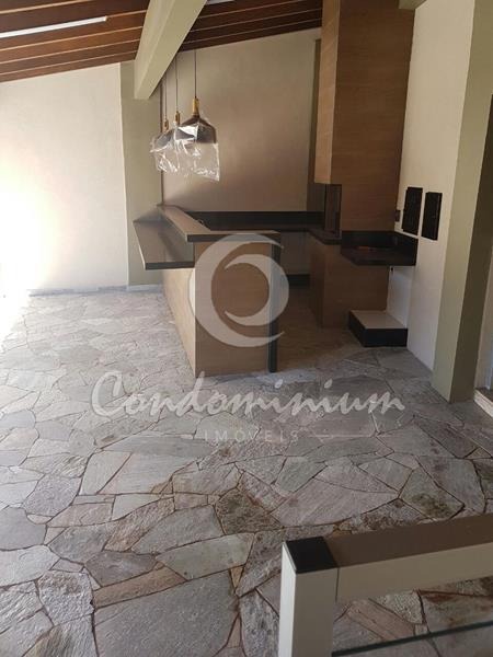 Casa  à venda, 379m² — foto 26 de 28