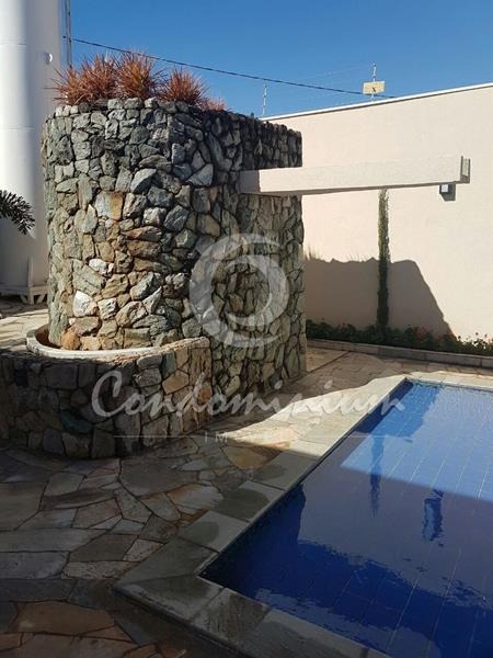 Casa  à venda, 379m² — foto 20 de 28