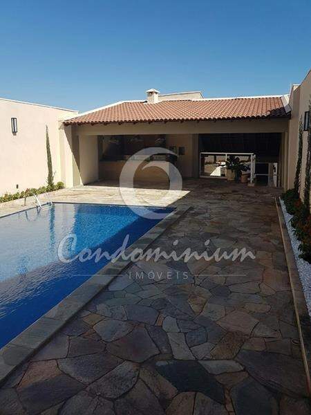 Casa  à venda, 379m² — foto 1 de 28