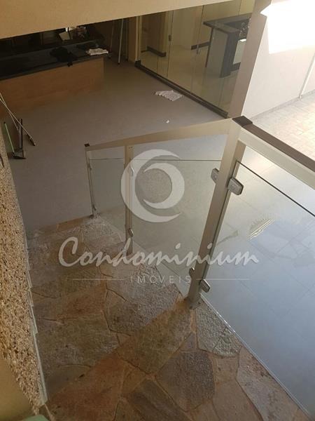 Casa  à venda, 379m² — foto 15 de 28