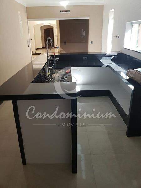 Casa  à venda, 379m² — foto 14 de 28