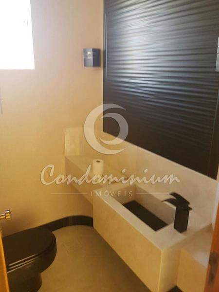 Casa  à venda, 379m² — foto 10 de 28