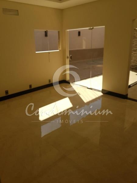 Casa  à venda, 379m² — foto 21 de 28