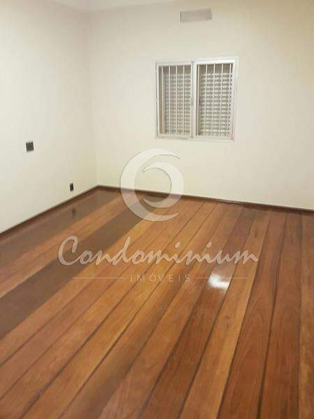Casa  à venda, 379m² — foto 17 de 28