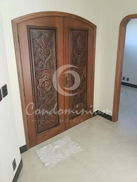 Casa  à venda, 379m² — foto 16 de 28