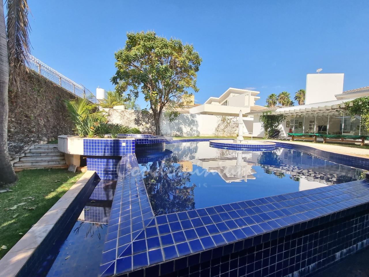 Casa de Condomínio com 3 quartos à venda, 500m² — foto 19 de 39