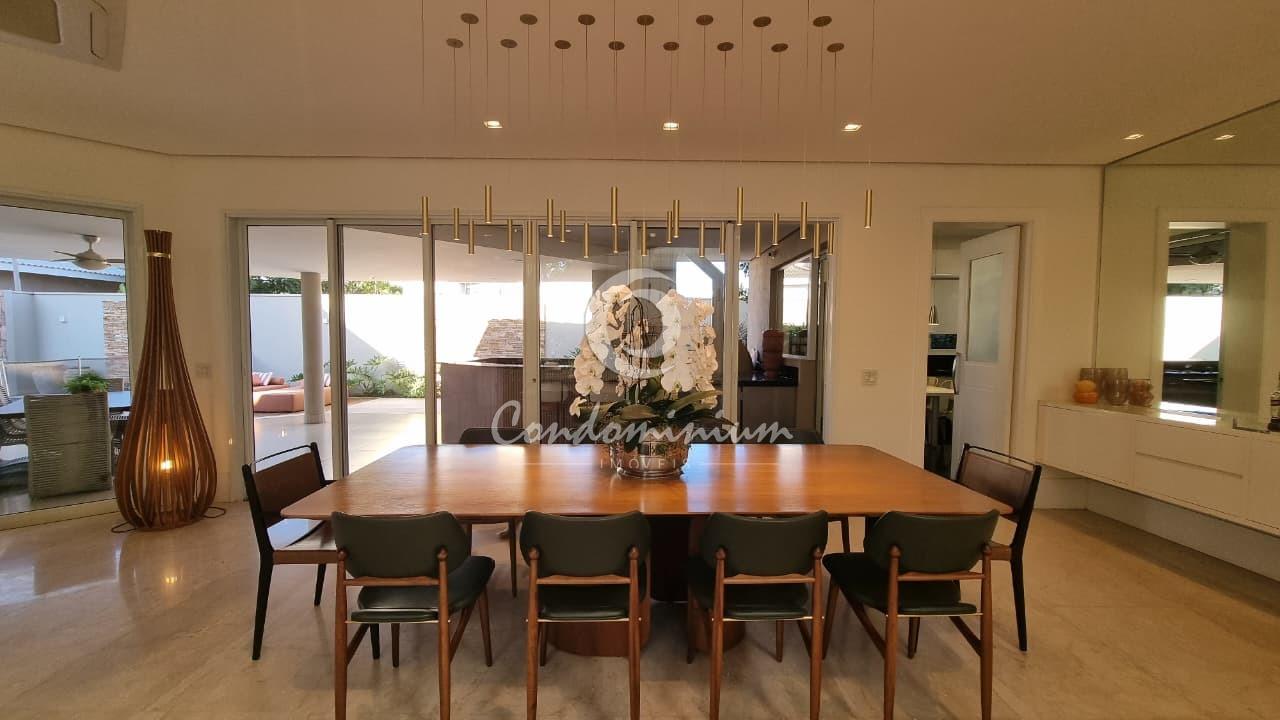 Casa de Condomínio com 4 quartos à venda, 552m² — foto 6 de 49