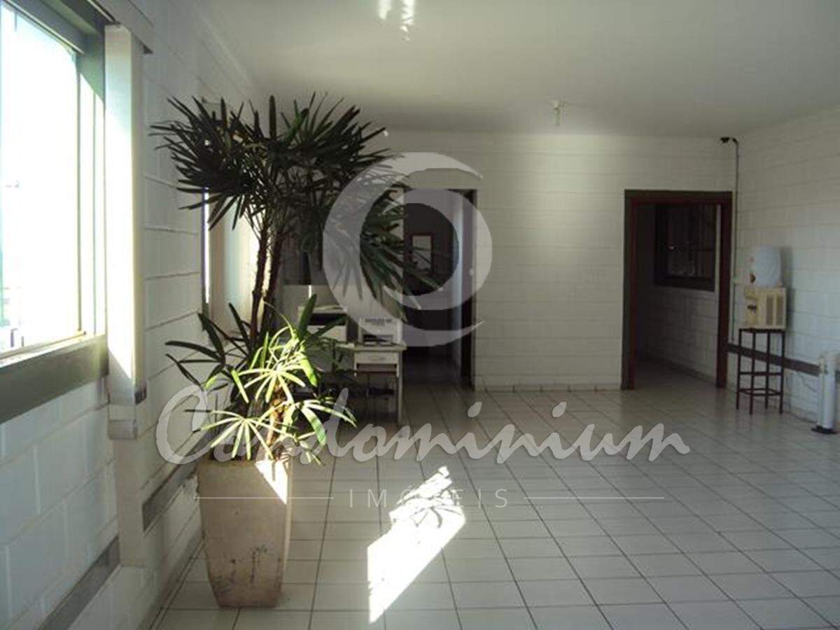 Galpão / Depósito / Armazém  à venda, 3600m² — foto 3 de 8