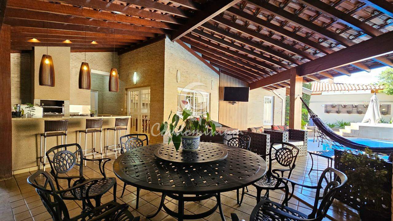 Casa de Condomínio com 3 quartos à venda, 460m² — foto 14 de 35