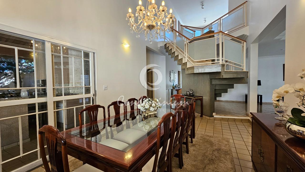 Casa de Condomínio com 3 quartos à venda, 460m² — foto 10 de 35
