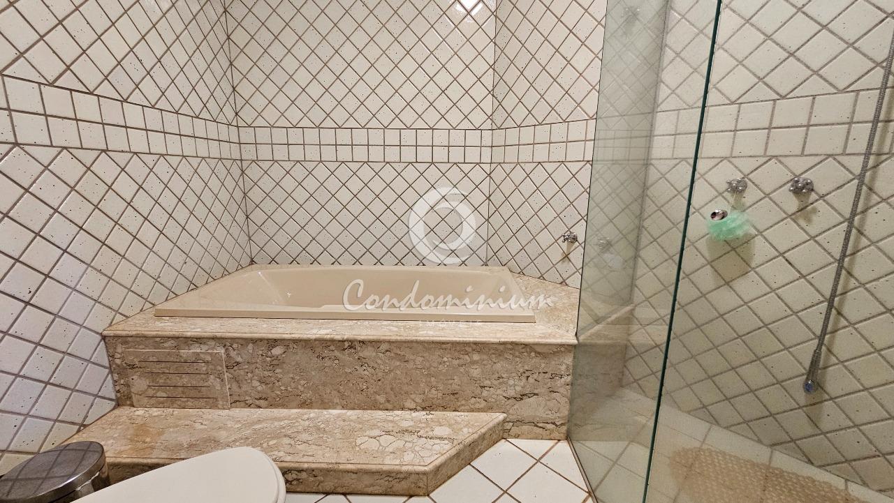 Casa de Condomínio com 3 quartos à venda, 460m² — foto 25 de 35