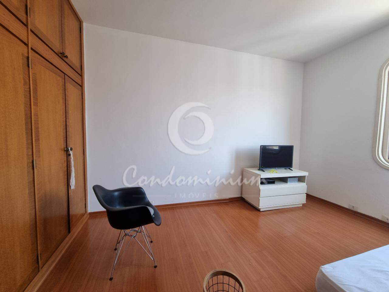 Apartamento com 4 quartos à venda, 561m² — foto 20 de 29