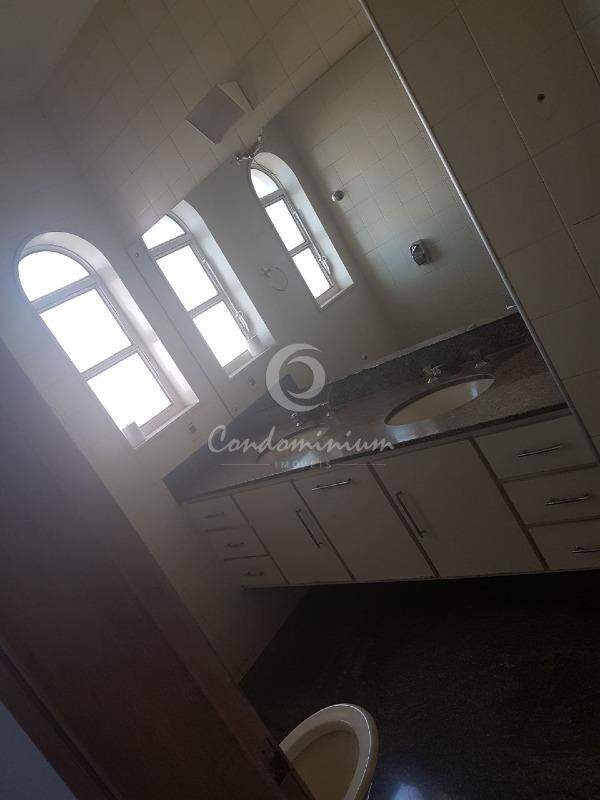 Imóvel Comercial com 5 quartos para aluguel, 650m² — foto 19 de 27