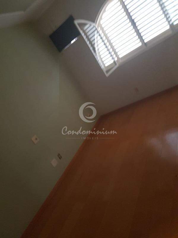 Imóvel Comercial com 5 quartos para aluguel, 650m² — foto 25 de 27