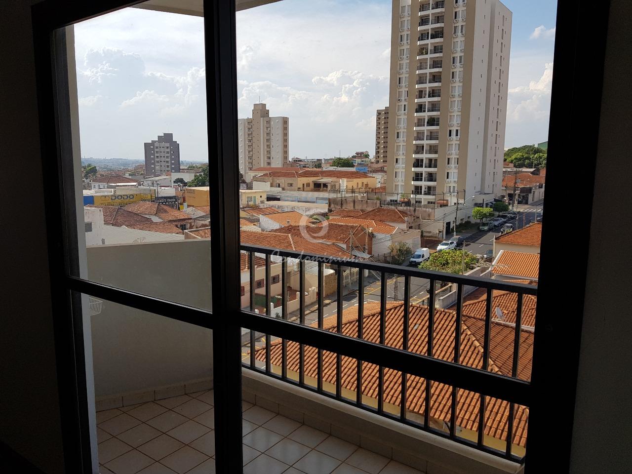 Apartamento com 3 quartos à venda, 70m² — foto 3 de 13