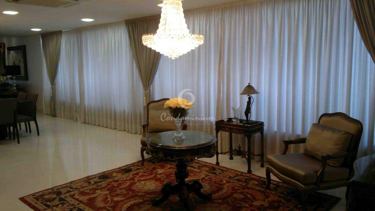 Apartamento com 3 quartos à venda, 341m² — foto 2 de 30