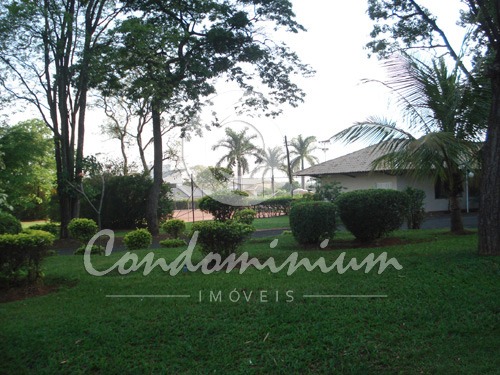 Casa de Condomínio com 4 quartos à venda, 600m² — foto 3 de 49