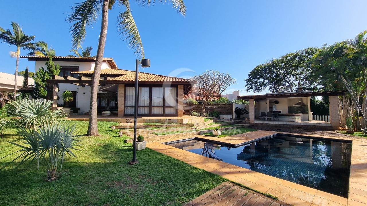 Casa de Condomínio com 4 quartos à venda, 438m² — foto 1 de 60
