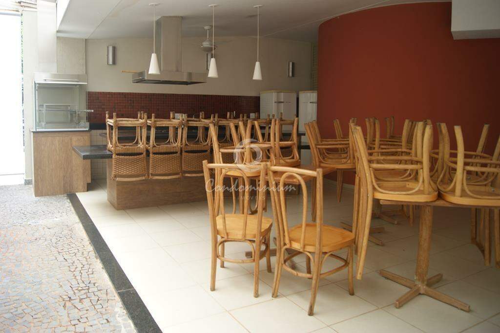 Apartamento com 3 quartos à venda, 300m² — foto 11 de 22