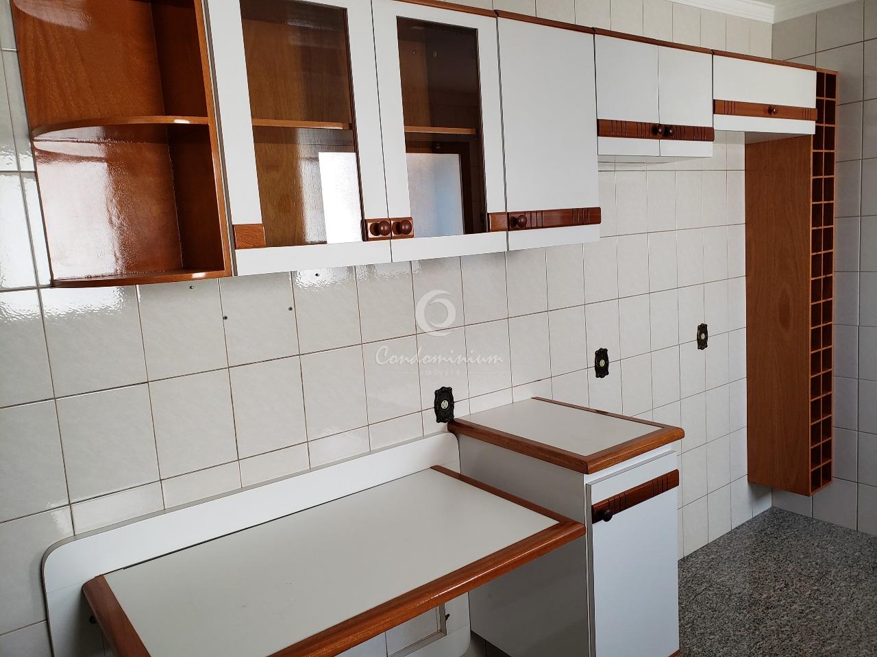 Apartamento com 4 quartos à venda, 226m² — foto 9 de 27